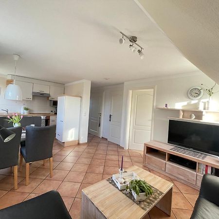 Haus Wyden Apartamento Utersum Exterior foto