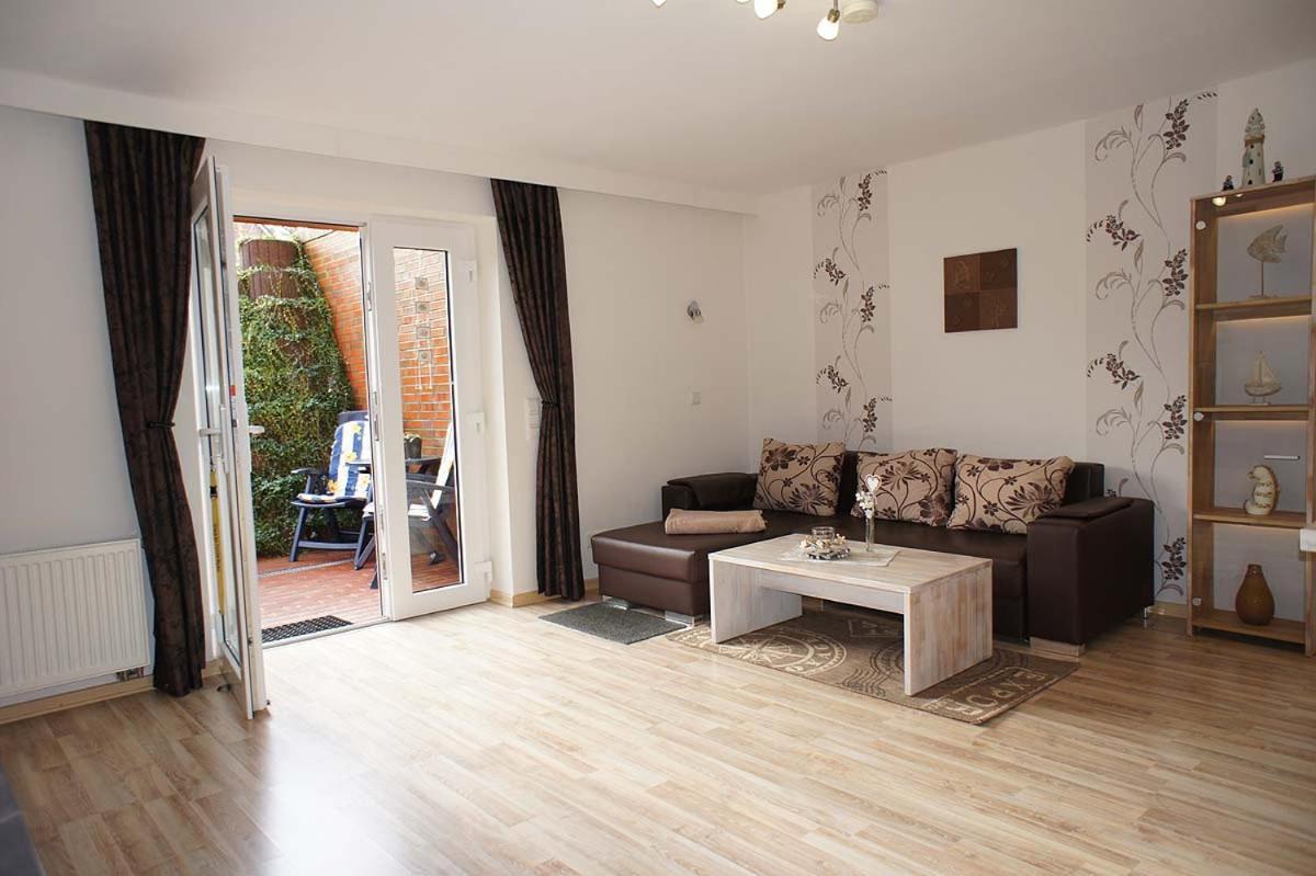 Haus Wyden Apartamento Utersum Exterior foto