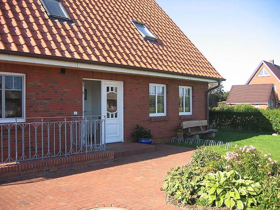Haus Wyden Apartamento Utersum Exterior foto