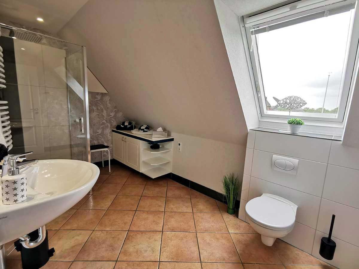 Haus Wyden Apartamento Utersum Exterior foto