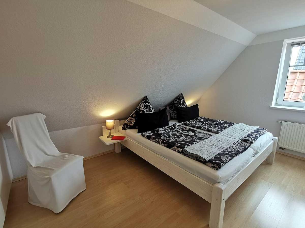 Haus Wyden Apartamento Utersum Exterior foto